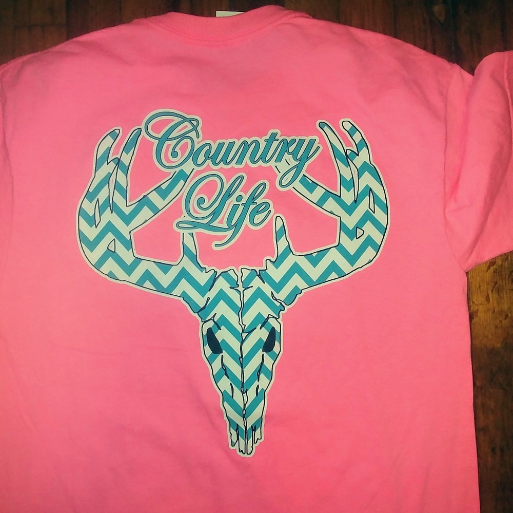 Country Life t-shirt NWOT